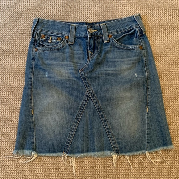 True Religion denim skirt - Picture 1 of 6